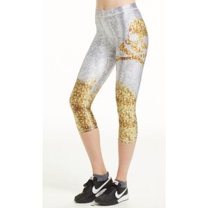 SoulCycle Glitter Skull Capri Legging NWOT